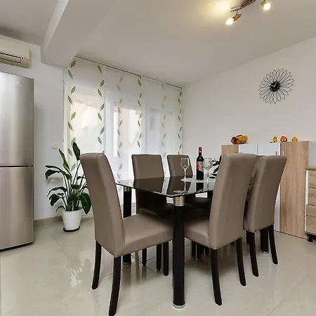 2423 * Vodnjan