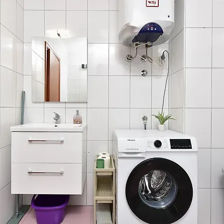 Apartment 2423 *