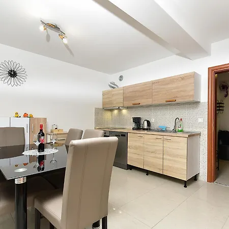 2423 * Vodnjan