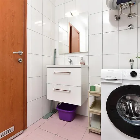 2423 Apartmán *
